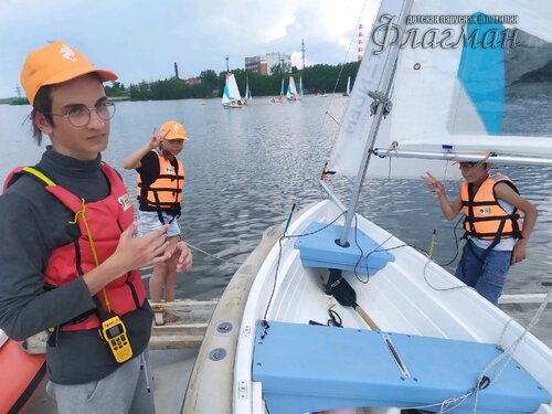 3d3006a5.ID Photo.064150